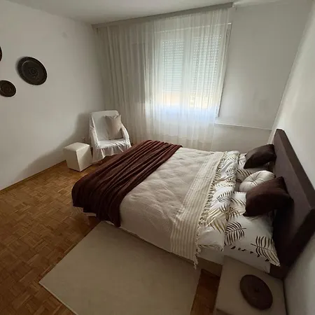 Vesna Apartman