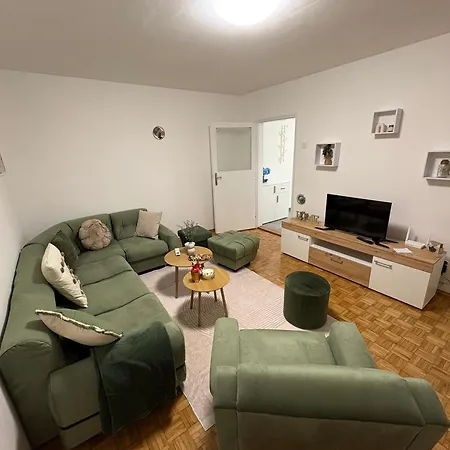 Vesna Apartman *